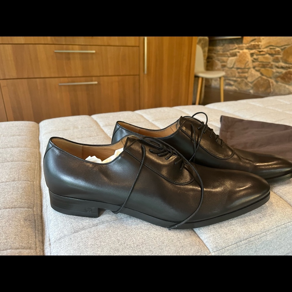 Gucci men’s size 11 oxfords!